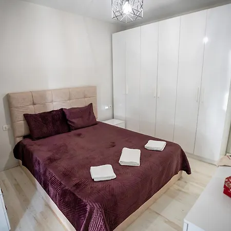 Dolce Casa * Тирана